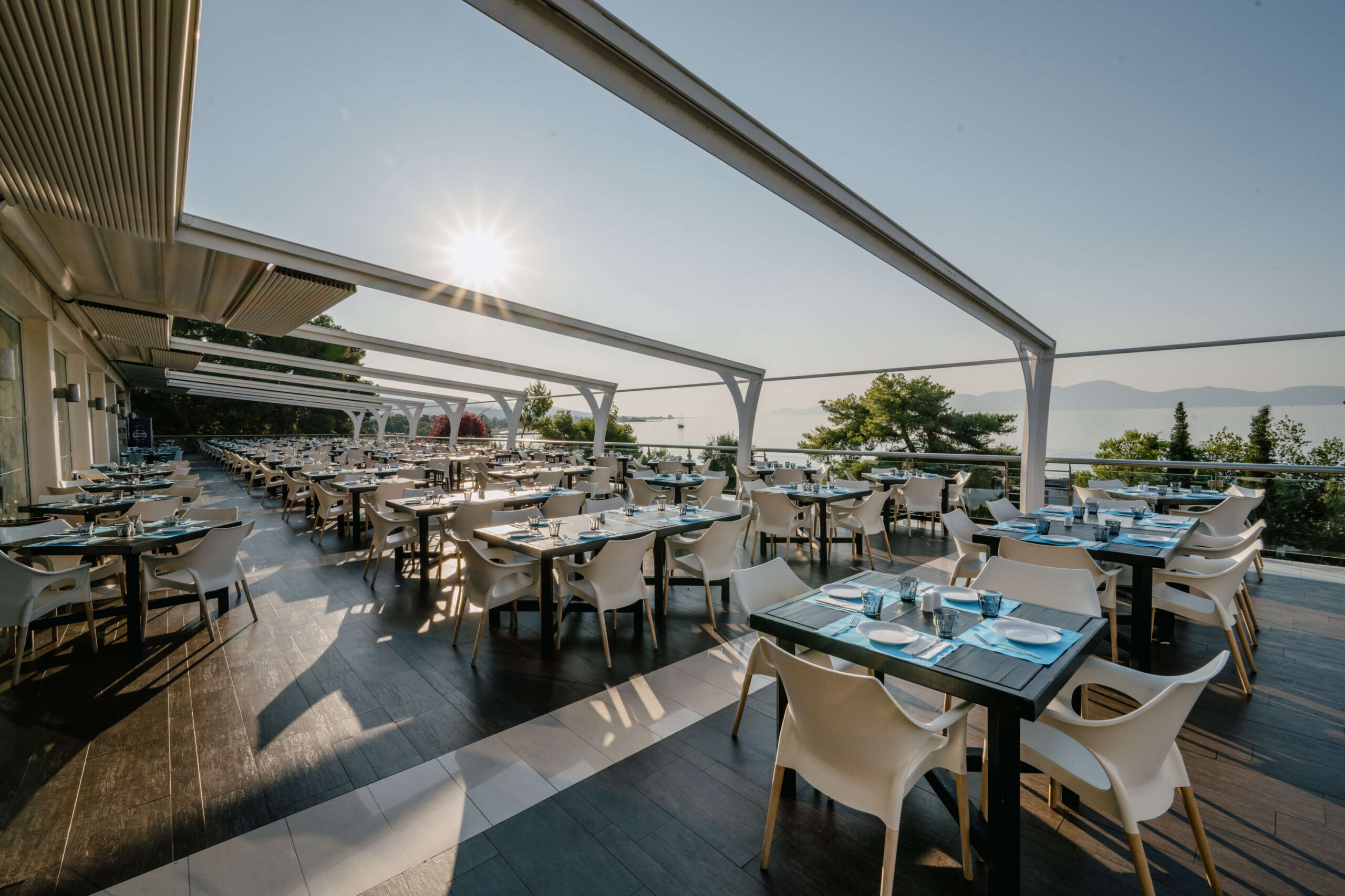 Le Chef_Restaurant_Terrace_Hydra_Beach_DSC_4546