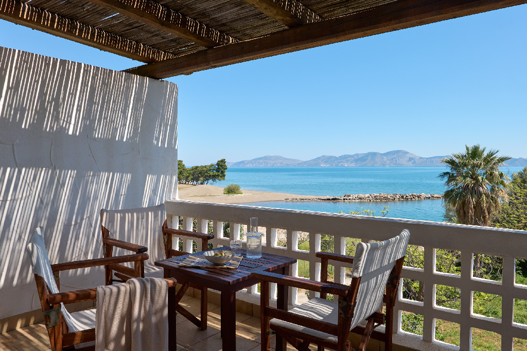 Deluxe Plus Room_Sea View_328_Hydra_Beach_14248